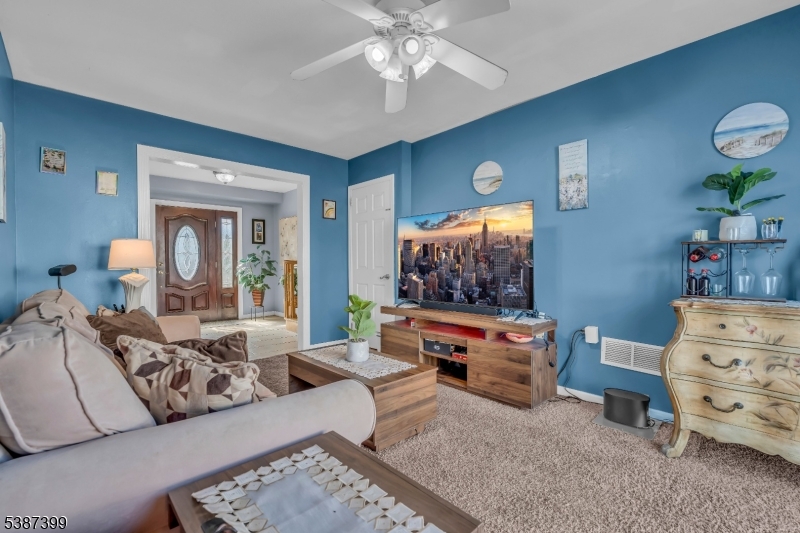 Sunny Side - Residential