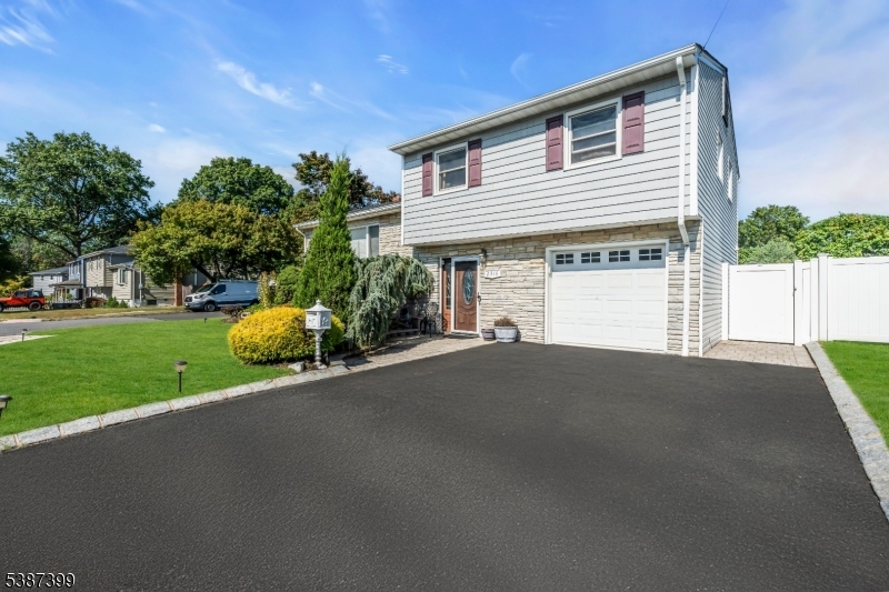 Sunny Side - Residential