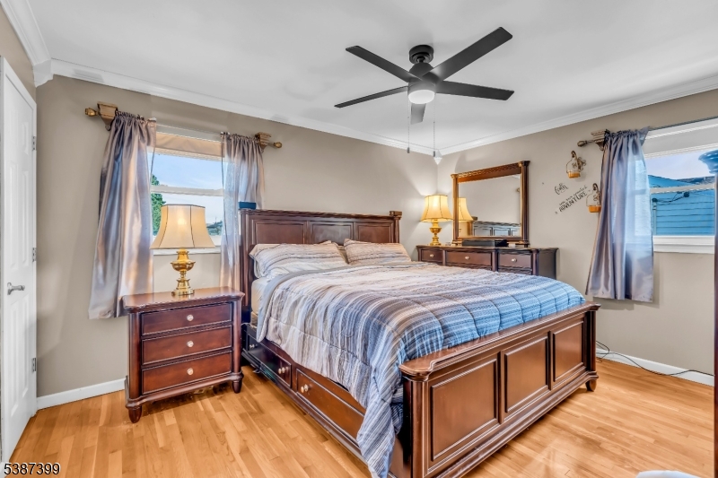 Sunny Side - Residential