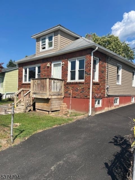 Franklin Boro, New Jersey 07416, United States, 2 Bedrooms Bedrooms, ,1 BathroomBathrooms,Residential,Active,180846