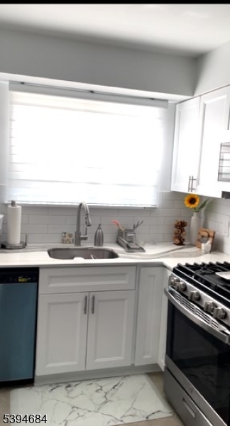 The Pointe Galloping Hill - Residential Lease