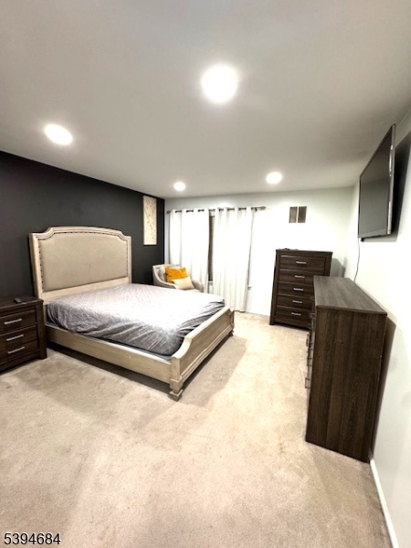 The Pointe Galloping Hill - Residential Lease