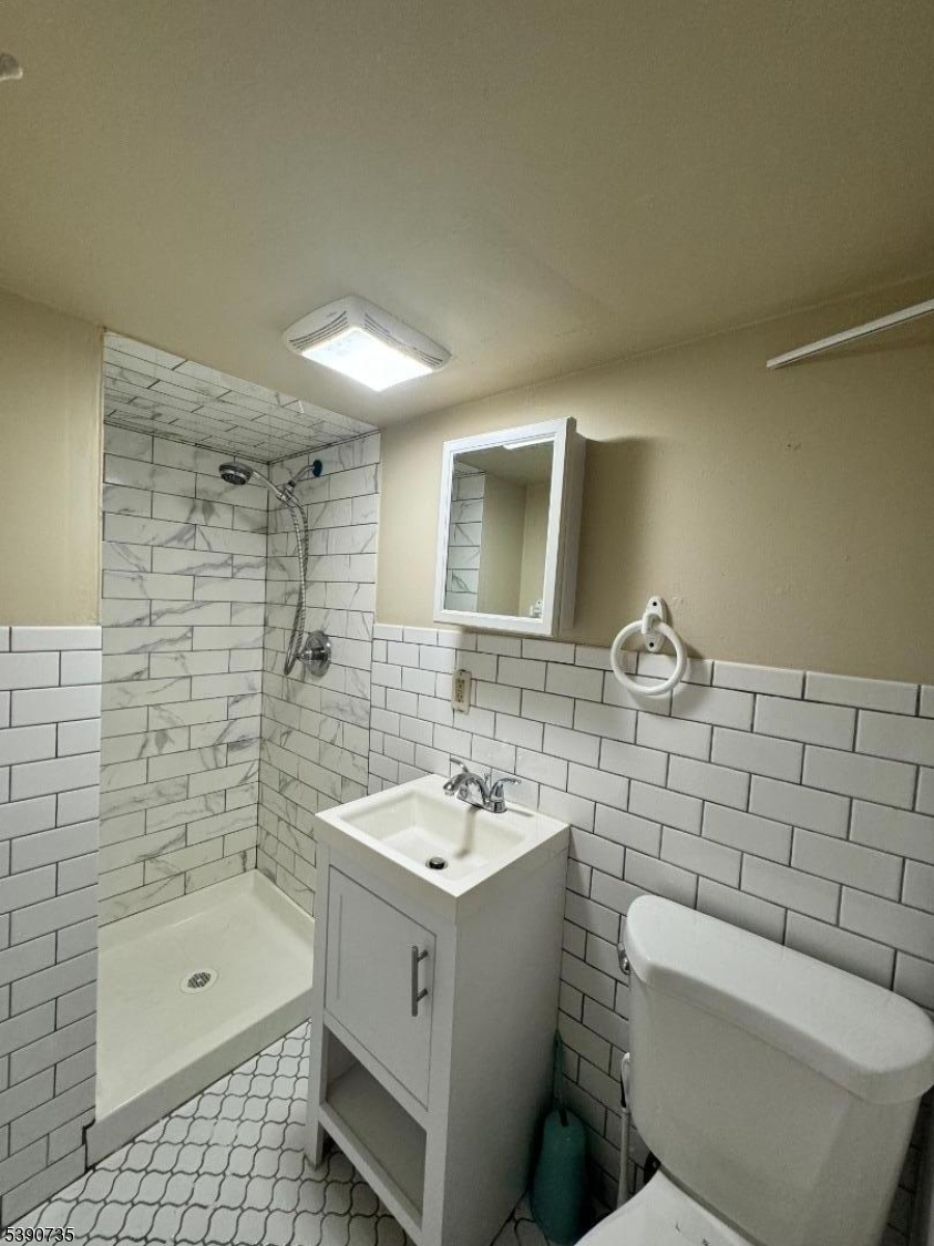 Hill - Residential Lease