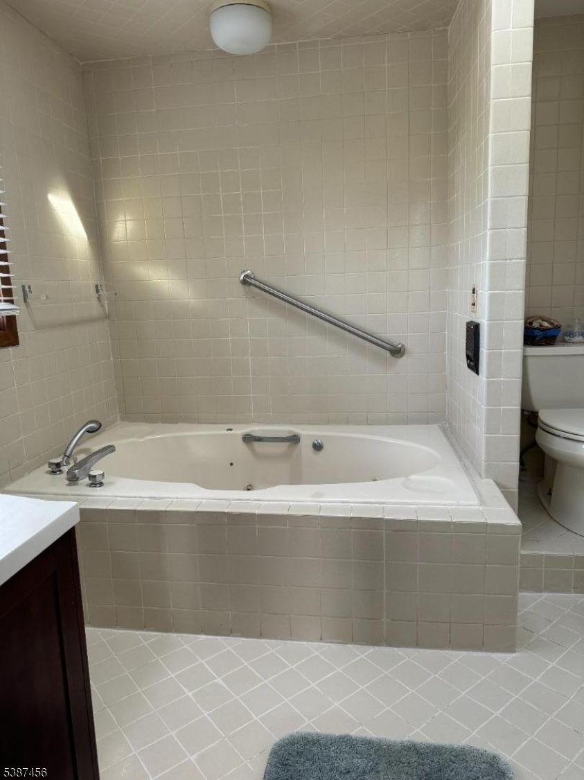 Lake Forest - Residential