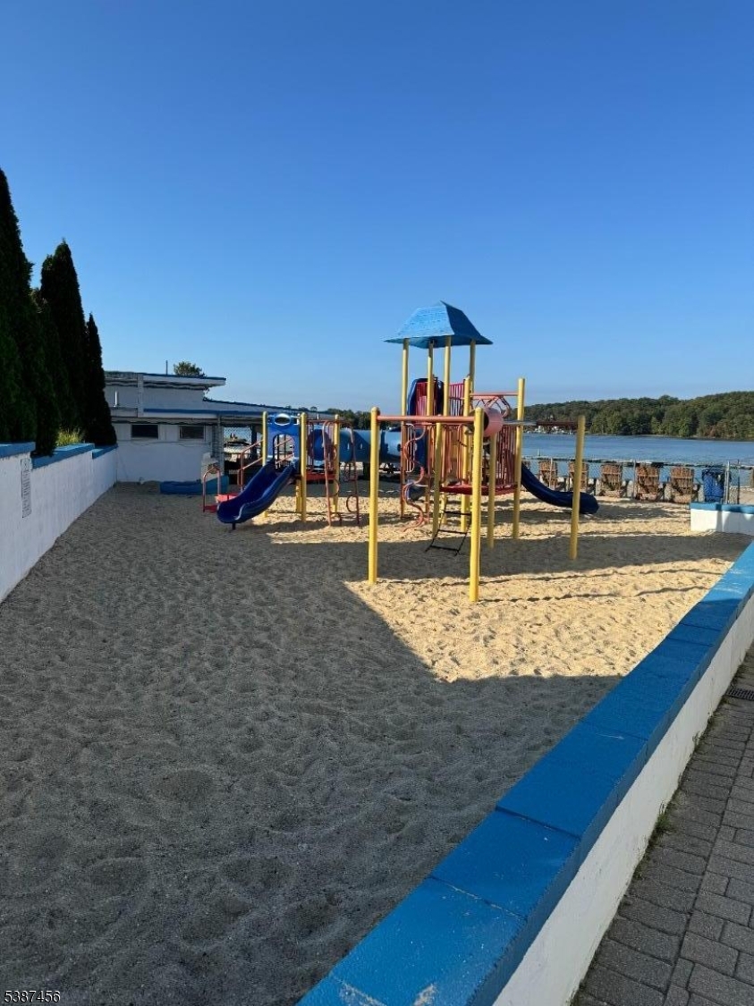 Lake Forest - Residential