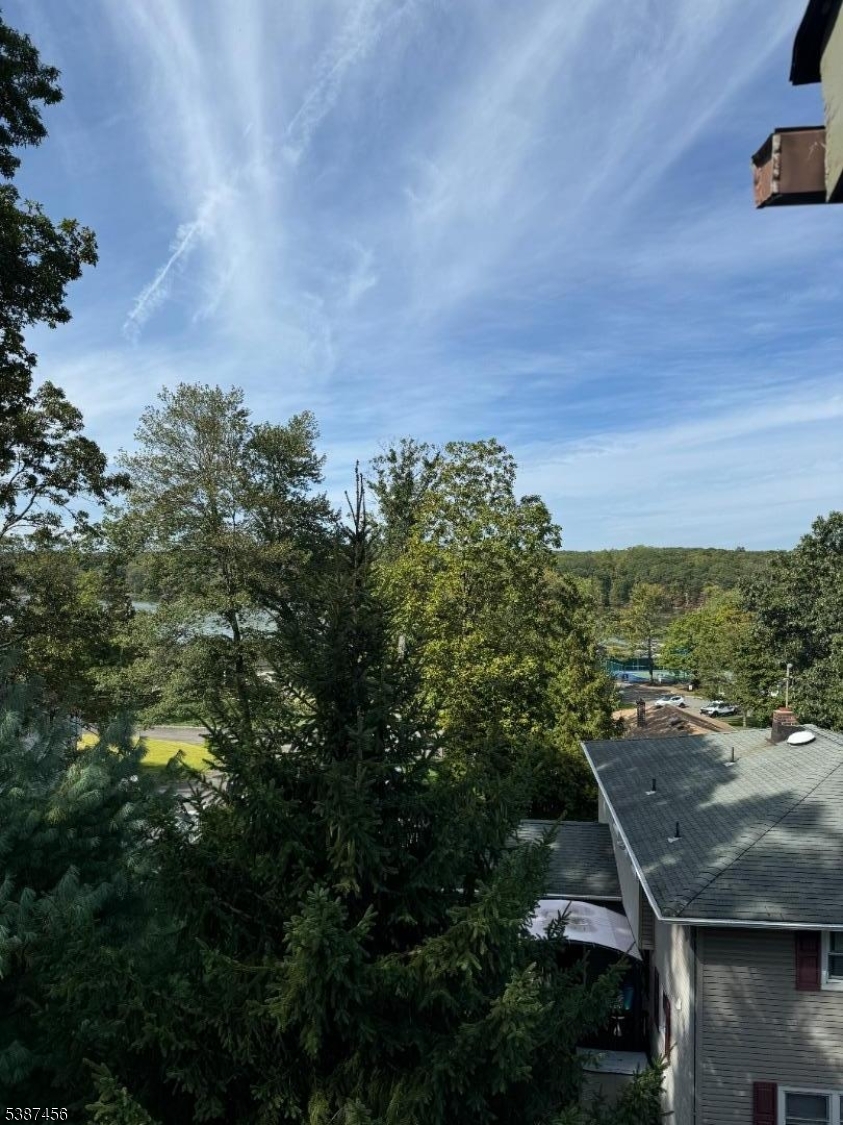 Lake Forest - Residential