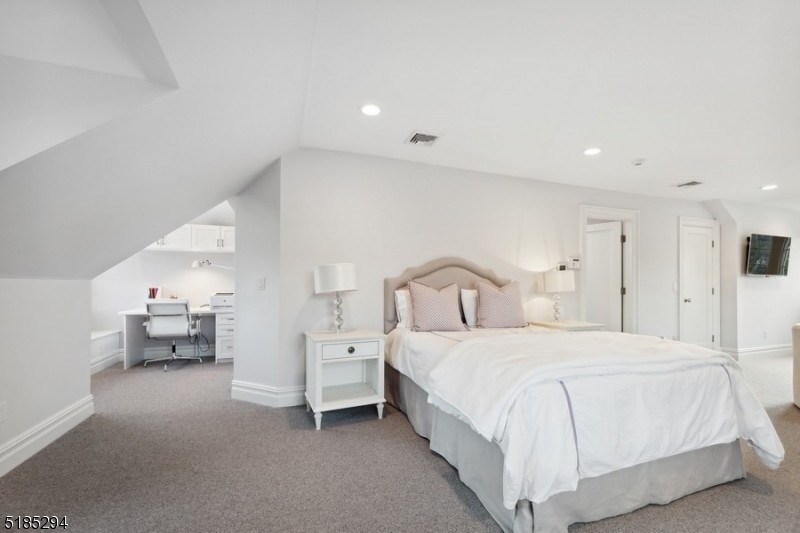 Upper Montclair - Residential