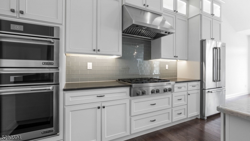 Reserve at Franklin Lakes - Residential