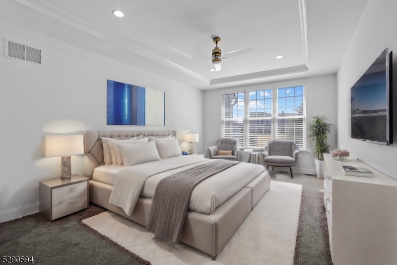 Reserve at Franklin Lakes - Residential