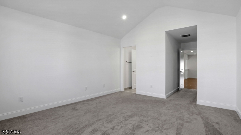 Reserve at Franklin Lakes - Residential