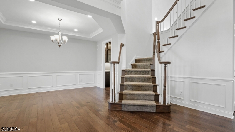 Reserve at Franklin Lakes - Residential