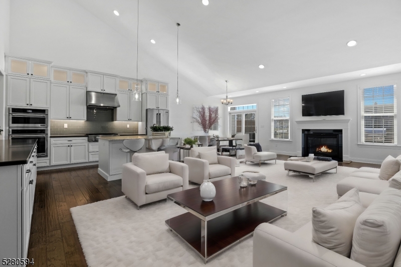 Reserve at Franklin Lakes - Residential