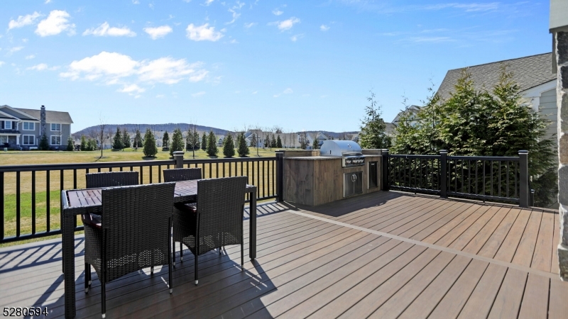 Reserve at Franklin Lakes - Residential