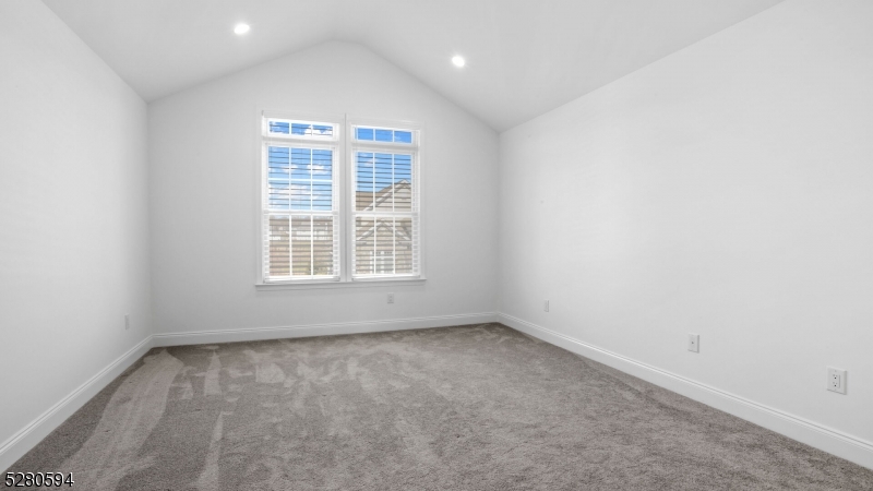 Reserve at Franklin Lakes - Residential