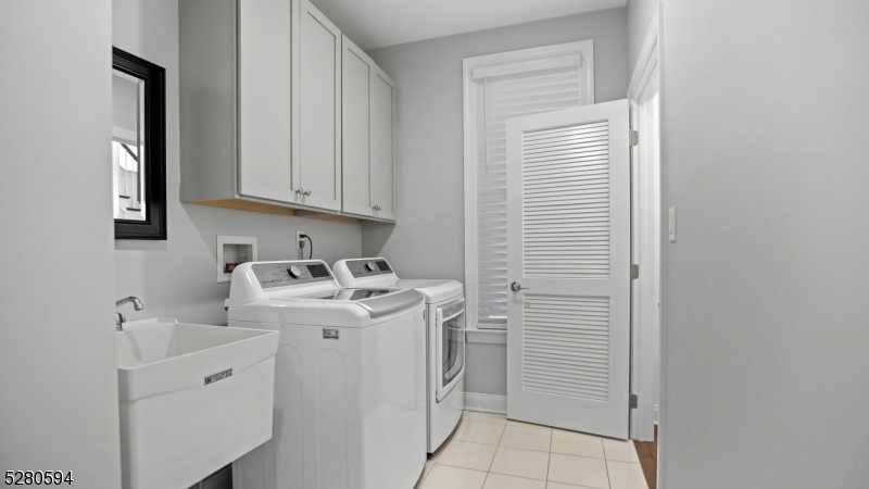 Reserve at Franklin Lakes - Residential