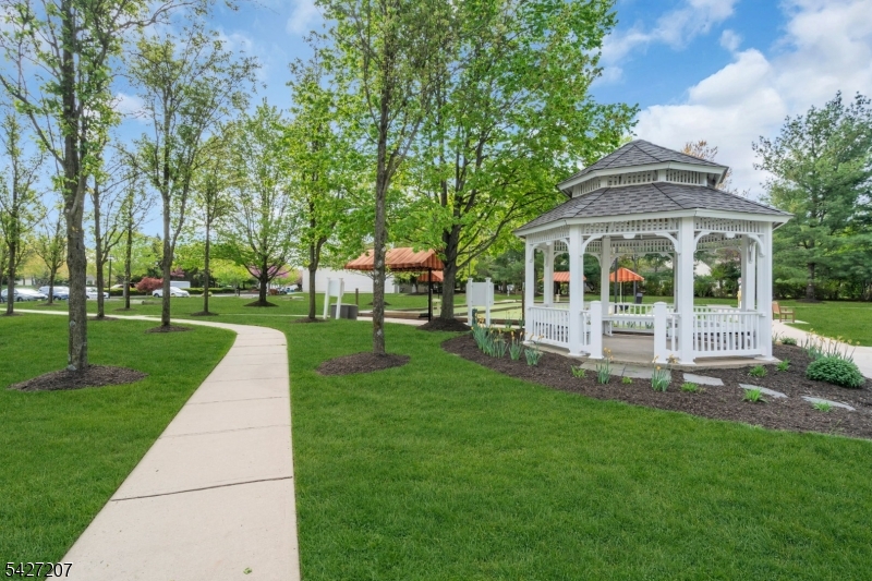 Somerset Run - Residential