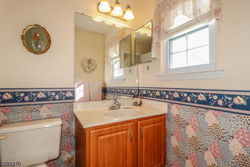 QUAILBROOK END UNIT - Residential