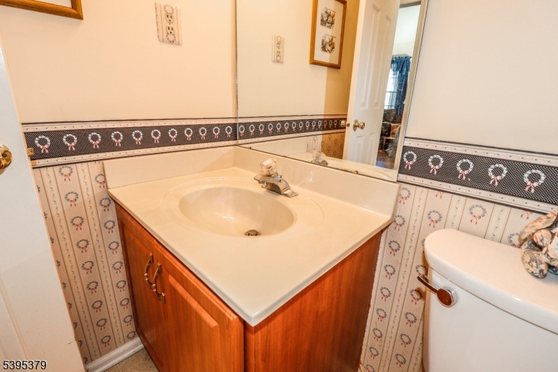 QUAILBROOK END UNIT - Residential