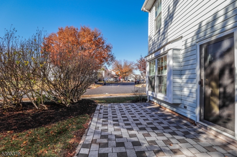 QUAILBROOK END UNIT - Residential