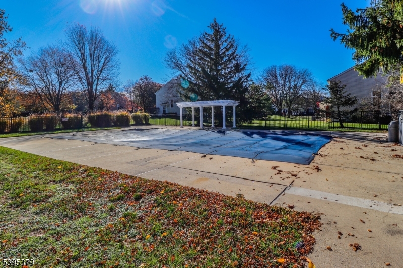 QUAILBROOK END UNIT - Residential