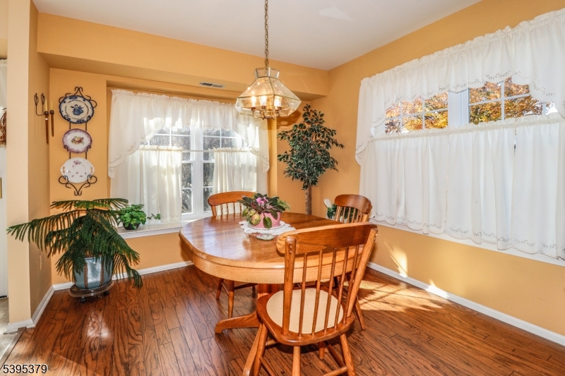 QUAILBROOK END UNIT - Residential