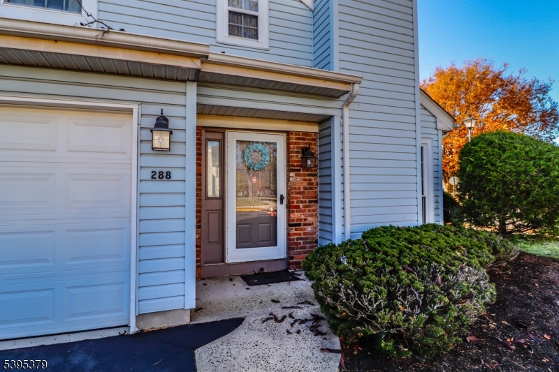 QUAILBROOK END UNIT - Residential