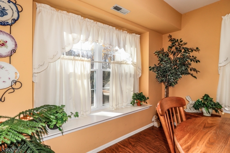 QUAILBROOK END UNIT - Residential