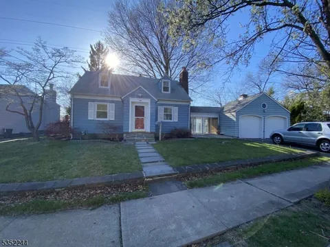 189 Knollwood Ter, Clifton City, NJ 07012 - MLS#: 3957801