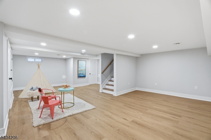 Upper Montclair - Residential