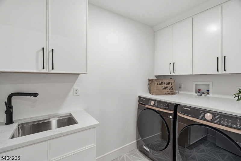 Upper Montclair - Residential