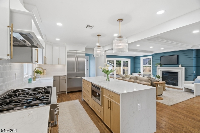 Upper Montclair - Residential