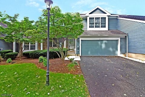 MLS: 3960281