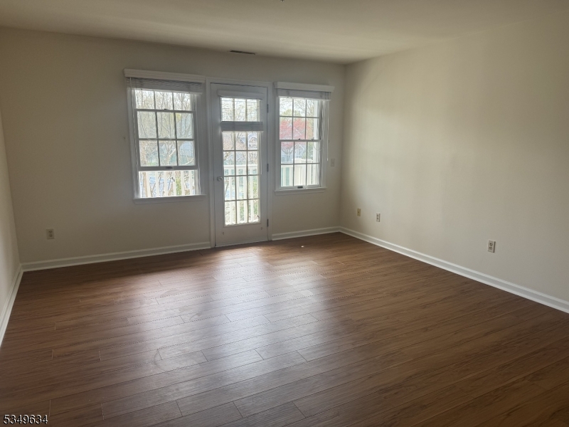 Montville Chase - Residential Lease