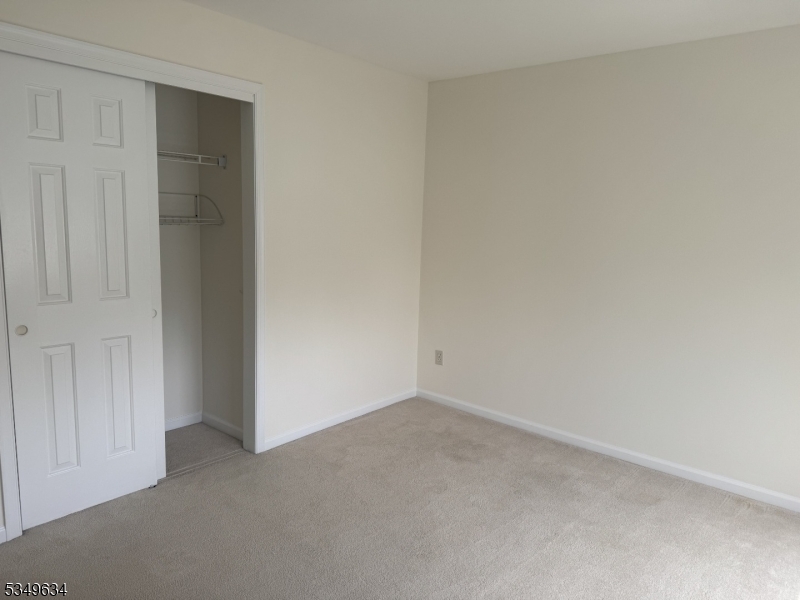 Montville Chase - Residential Lease