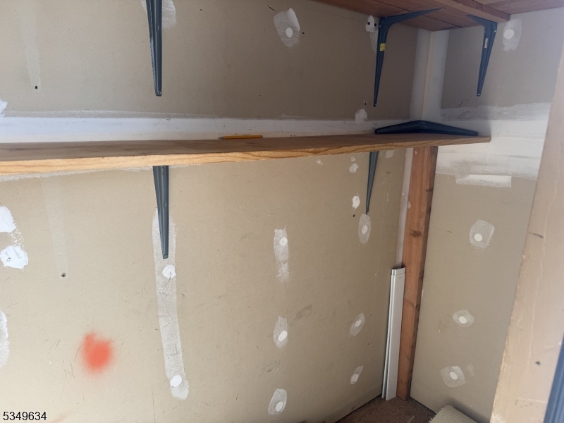 Montville Chase - Residential Lease