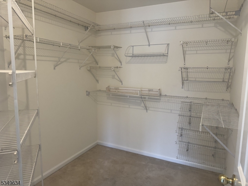 Montville Chase - Residential Lease