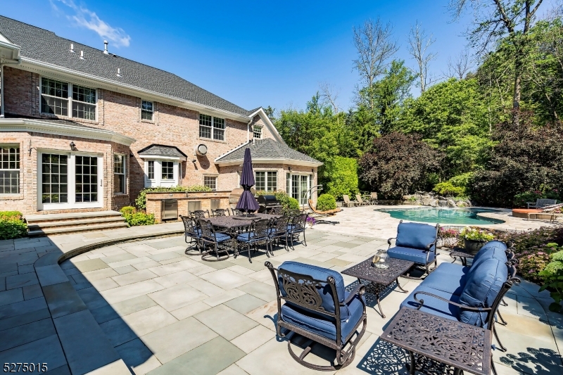 Ravenswood - Residential