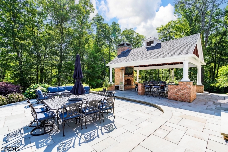 Ravenswood - Residential