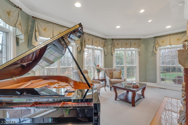 Ravenswood - Residential