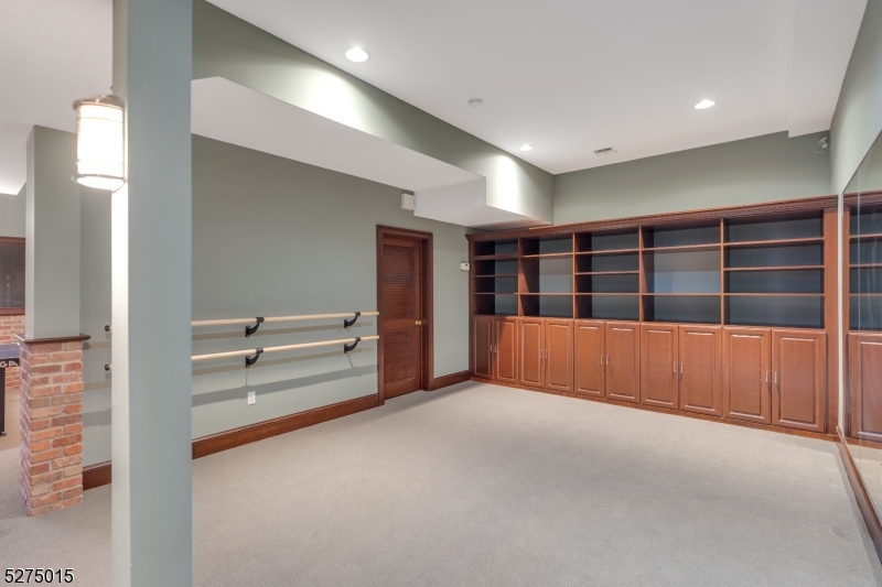 Ravenswood - Residential