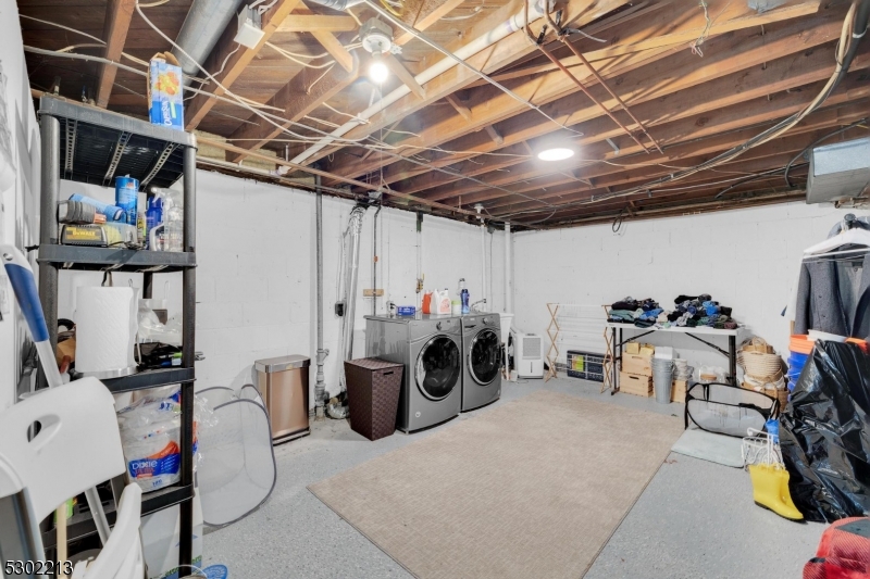 Washington Headquarters - Residential