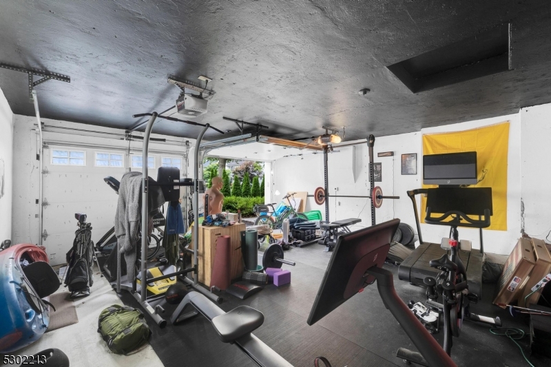 Washington Headquarters - Residential