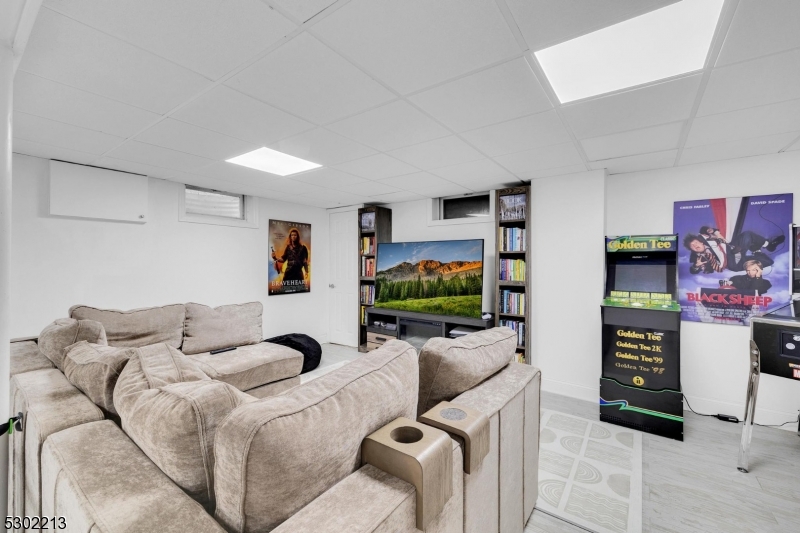 Washington Headquarters - Residential