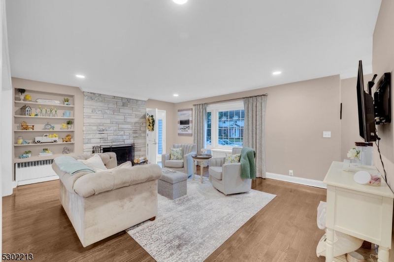 Washington Headquarters - Residential