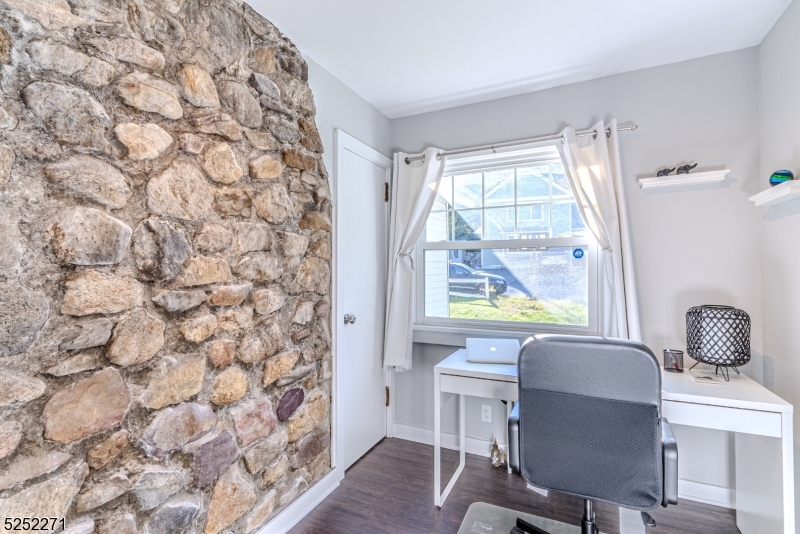 Rock Ridge - Residential