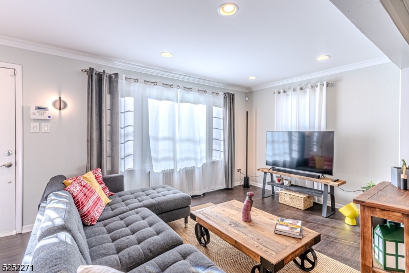 Rock Ridge - Residential