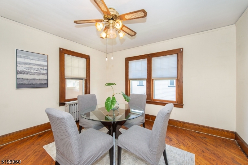 Oak View - Residential