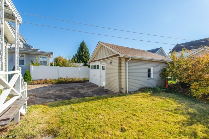 Oak View - Residential