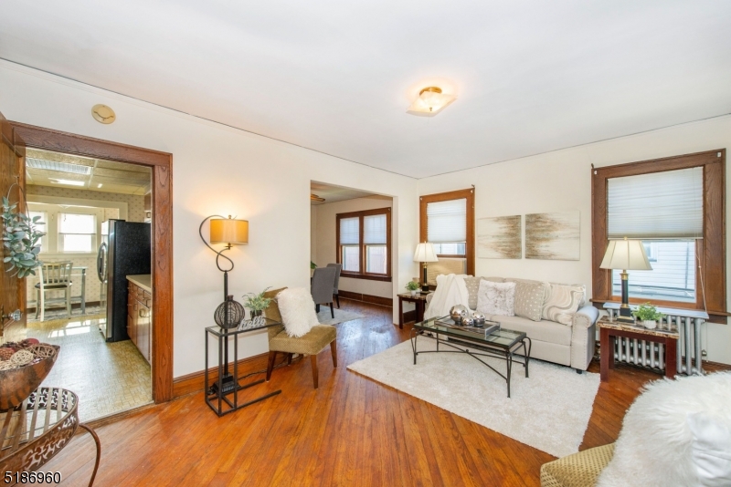 Oak View - Residential