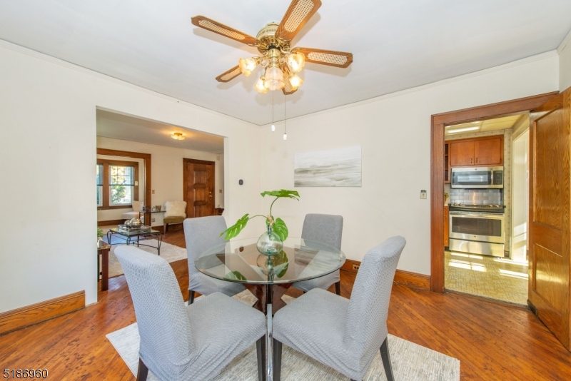 Oak View - Residential